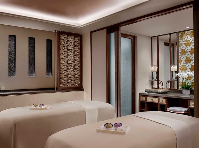 The Ritz-Carlton Spa Suite